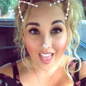 Meet your Posher, Rachelle